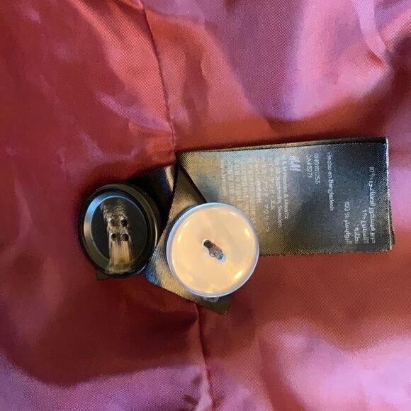 🌟HOST PICK⭐️ H&M burgundy Peacoat. - Picture 7 of 10